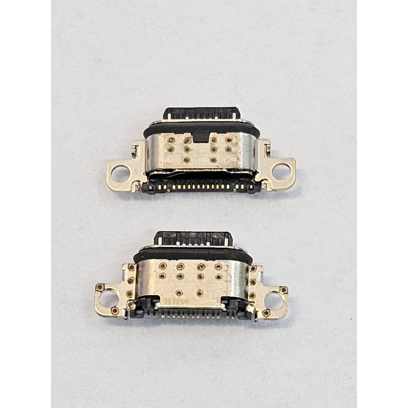 CONNECTEUR N°10 USB TYPE-C FEMMELLE SMD DOUBLE - EMPLACEMENT: CONNECTEUR N°10 USB TYPE-C FEMMELLE SMD DOUBLE - EMPLACEMENT: